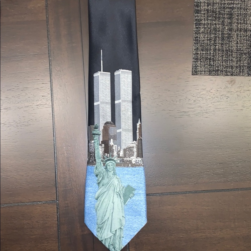 9/11 Memorial Tie
